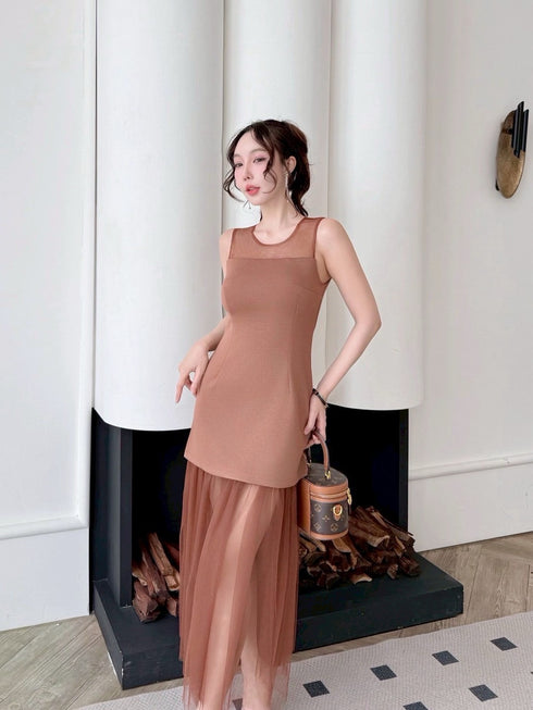 Round Neck Sleeveless Tulle Hem Dress